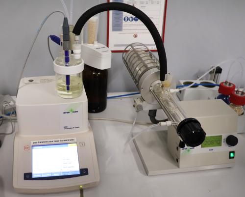 Mettler Toledo™ C30 Serie Karl Fischer™ Titrator-Photo