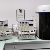 Micromeritics TriStar II 3020-Photo